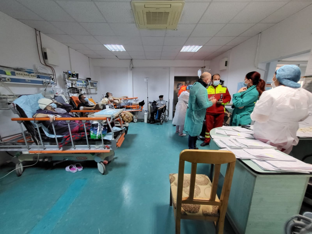 Personal medical copleșit, la Bacău