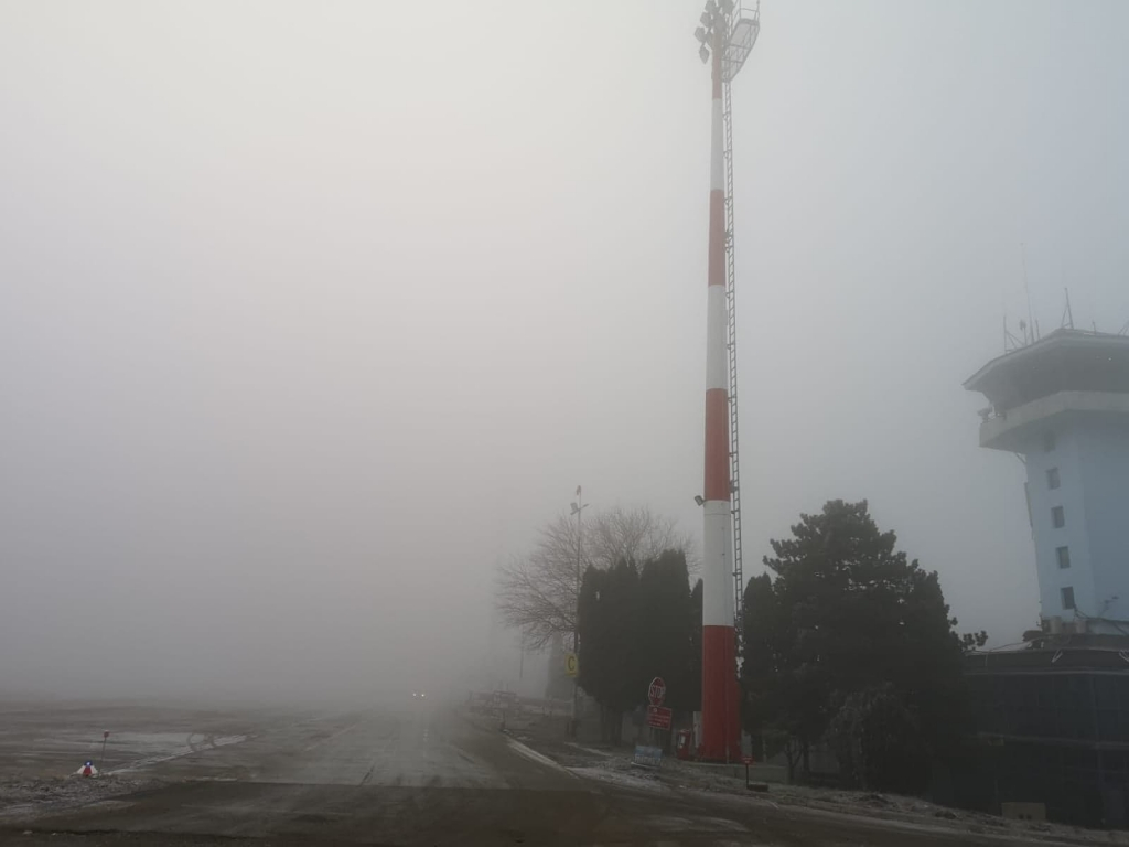 Aeroportul Iași, blocat!