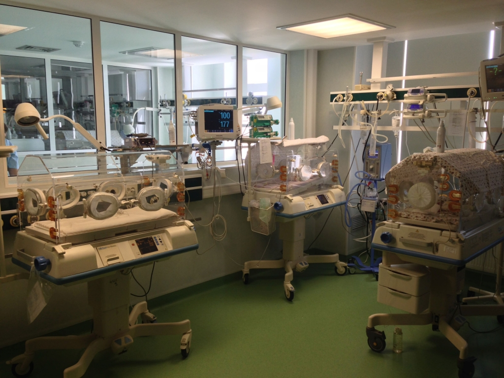 Laborator de genetică la Maternitatea „Cuza Vodă”