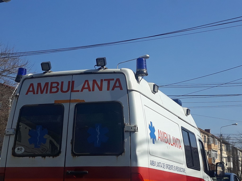 Bătrână de 83 de ani, rănită de un șofer de 80 de ani